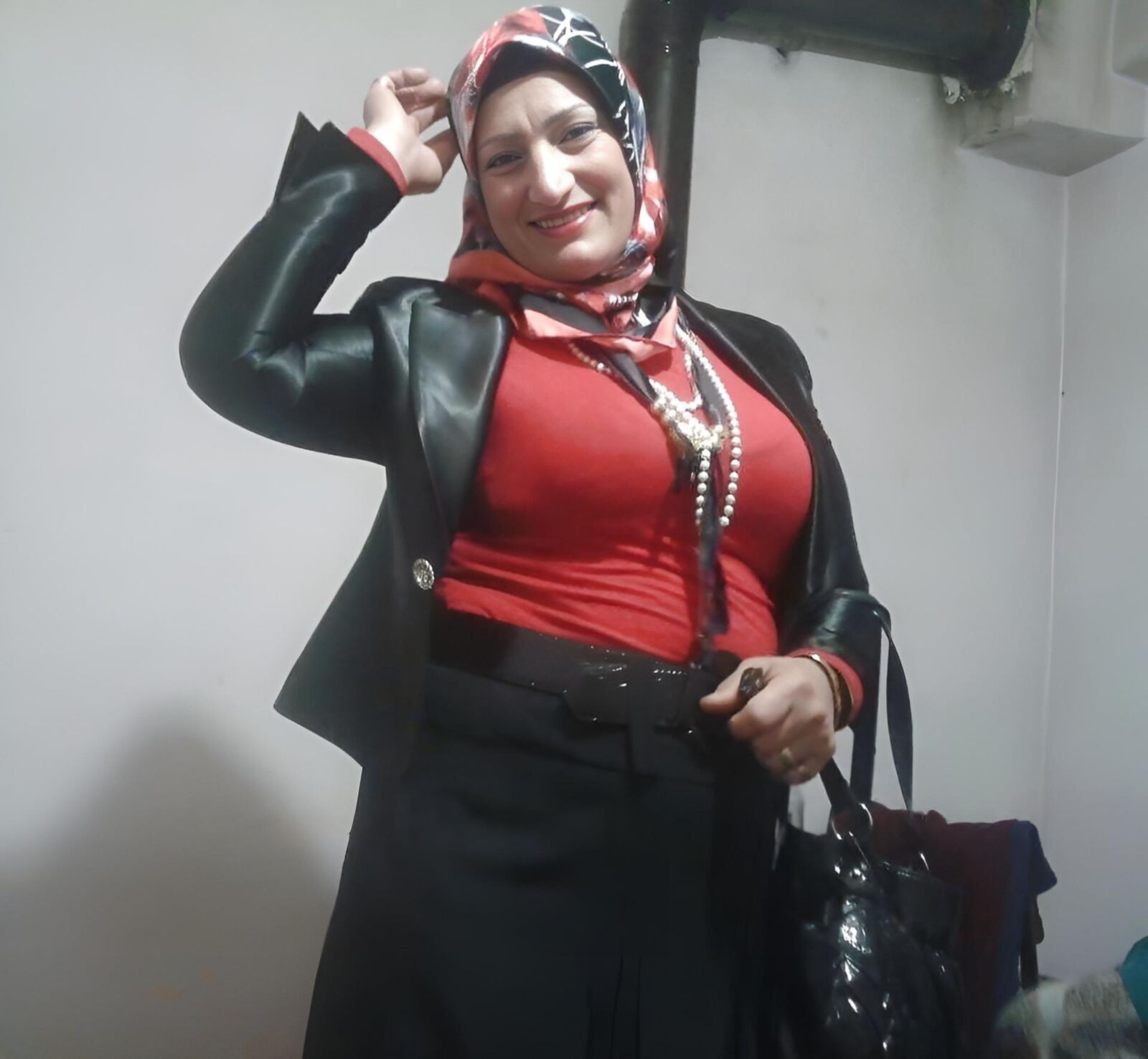 VINTAGE TURKISH HIJAB SEXSI PHOTO 