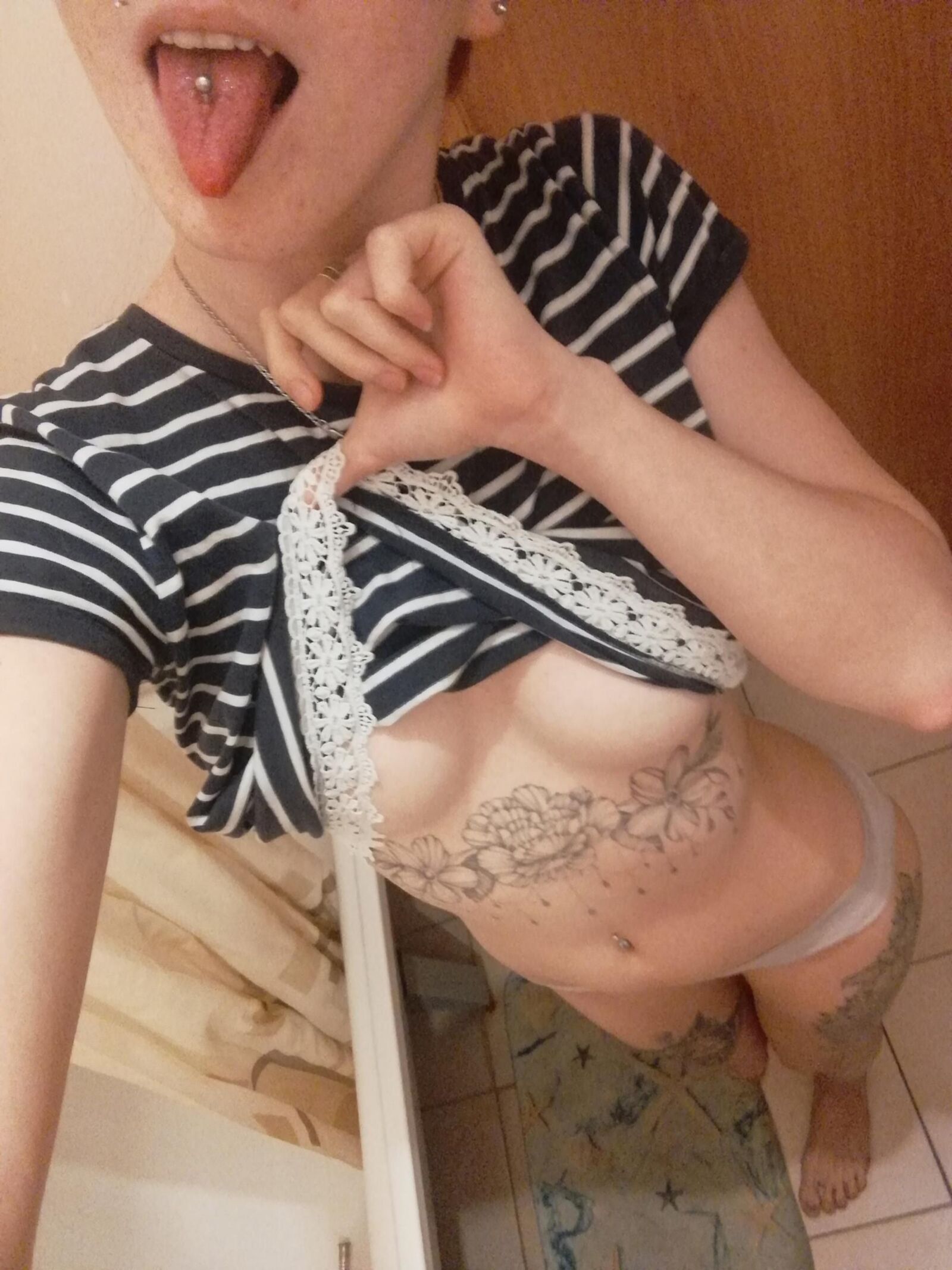 (yo) Salope russe Nastya Krivorenko (Zhdanova)