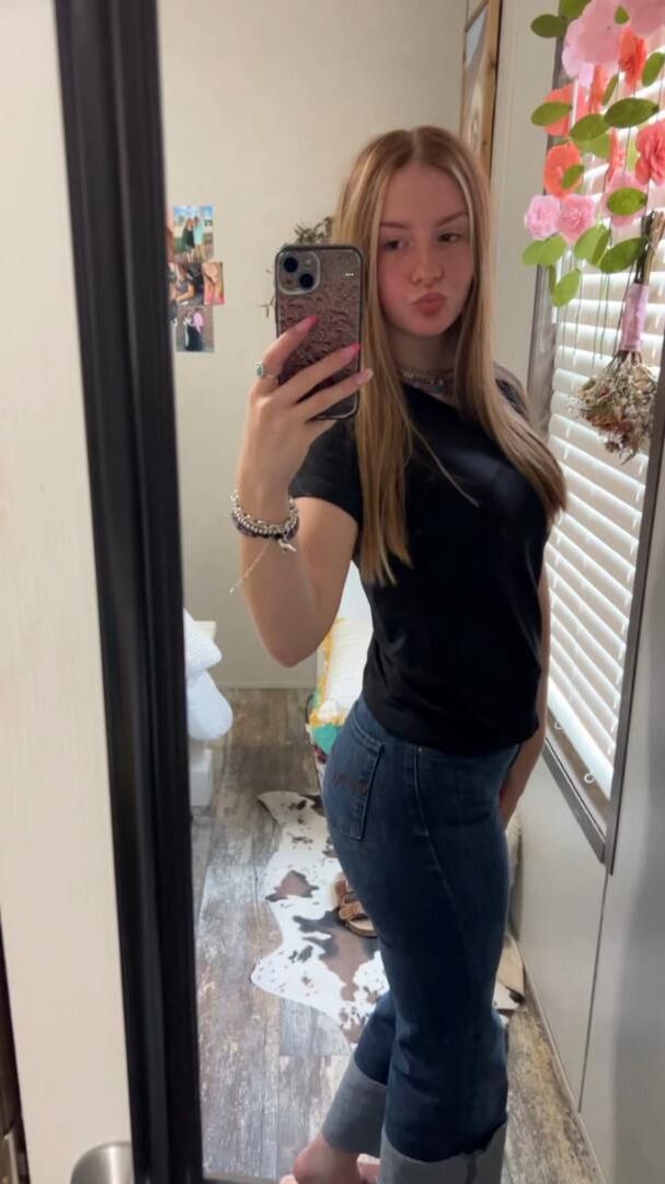 College Snowbunny PAWG for BBC: Colbey