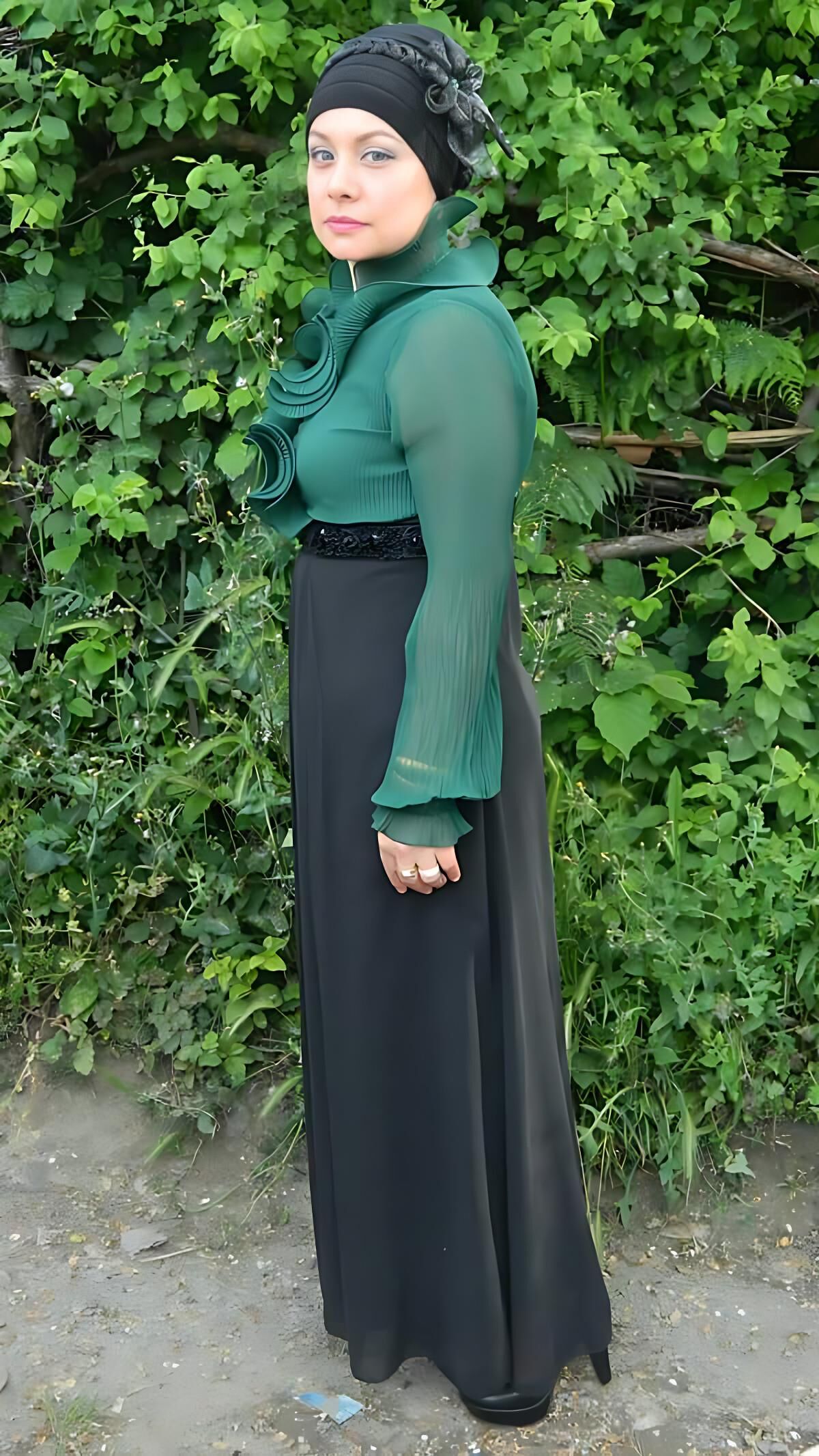 VINTAGE TURKISH HIJAB SEXSI PHOTO 