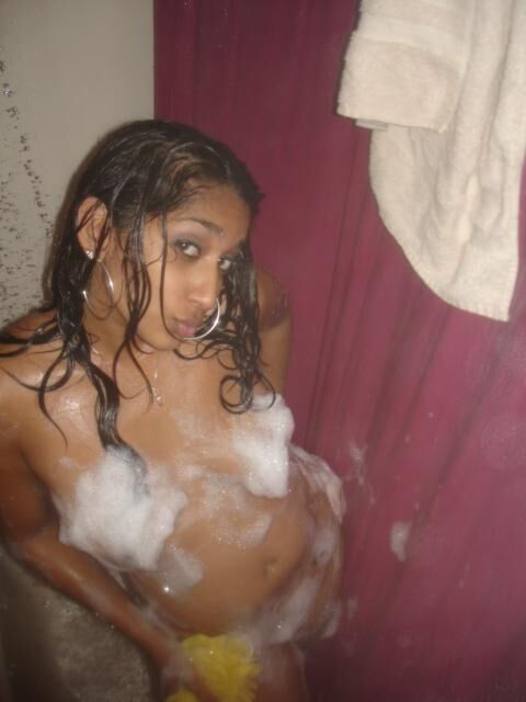 Beautiful Brown Girls 