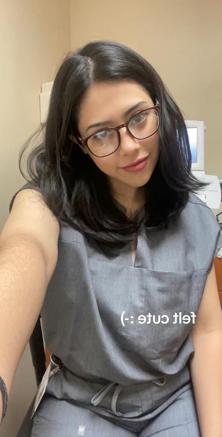 Carolina Latina Nurse w Nice Soles