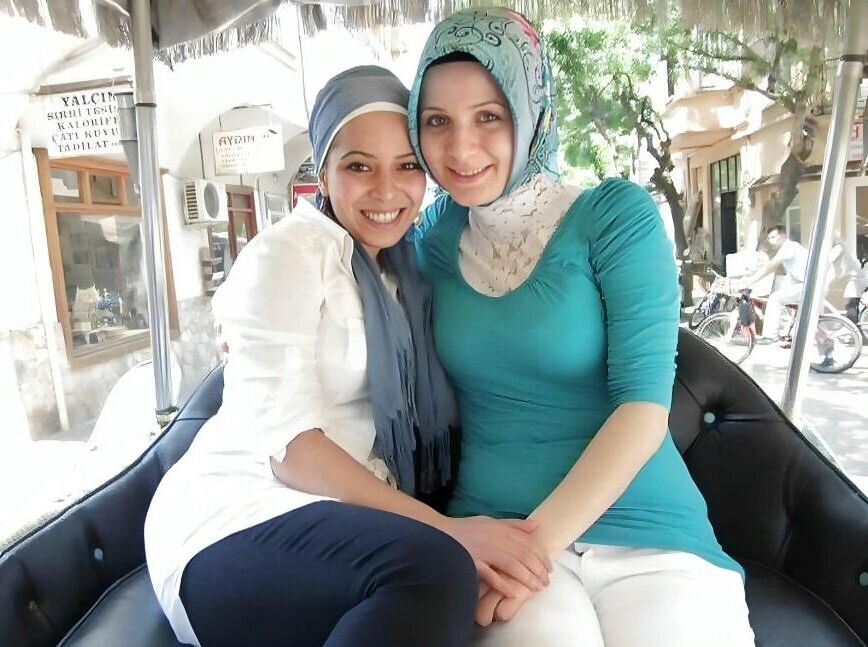 Vintage Turkish Hijab Sexsi Photo