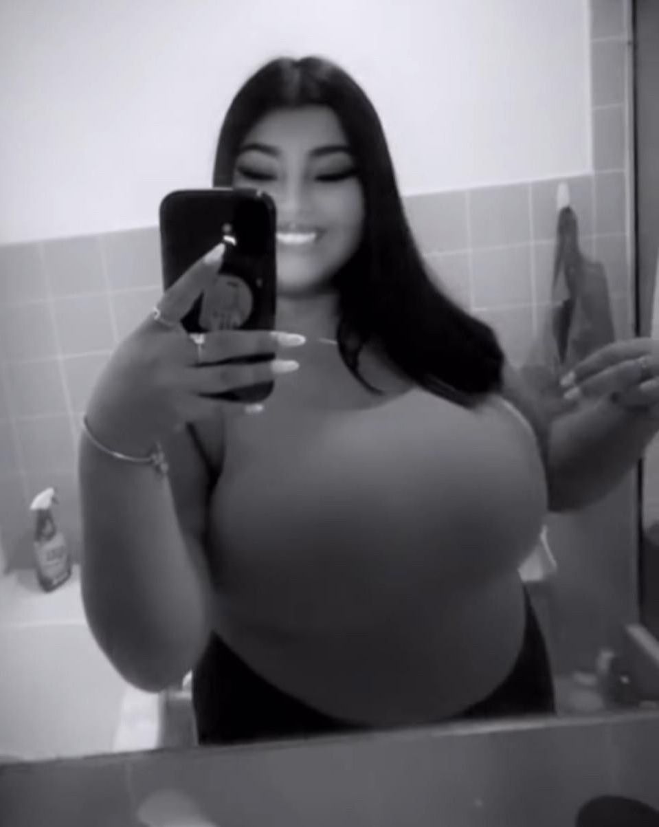 Tahlia a