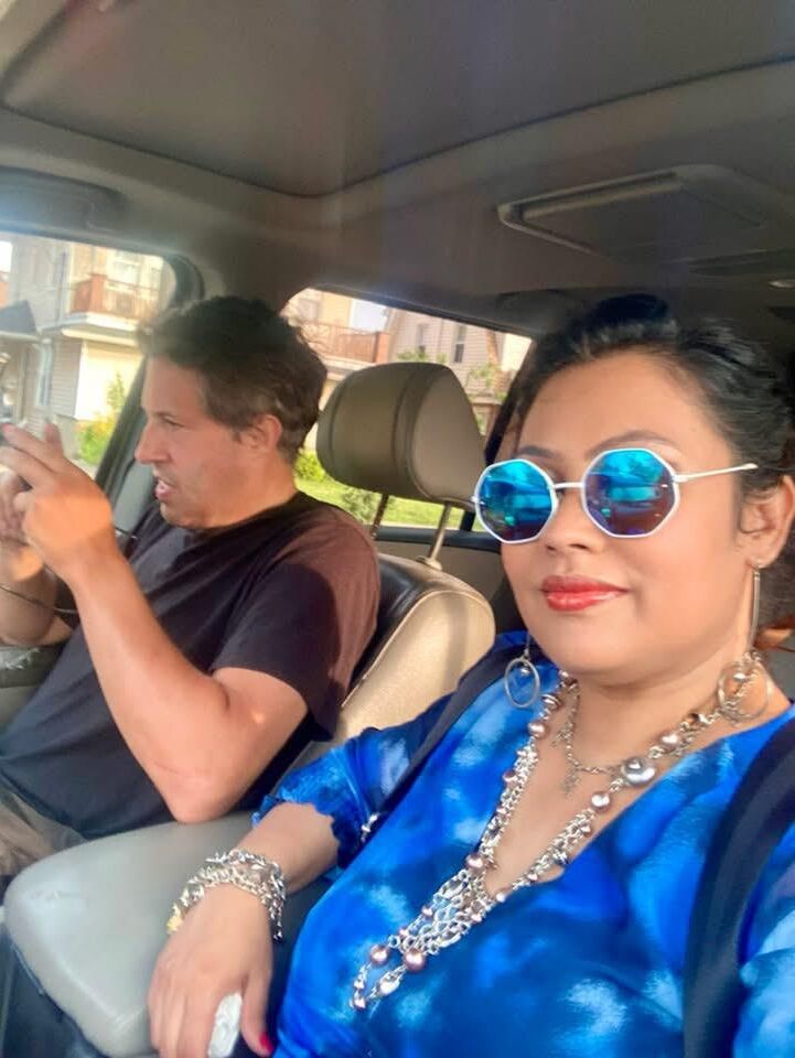 Lolly Bengali More Mahbuba a besoin d'attention
