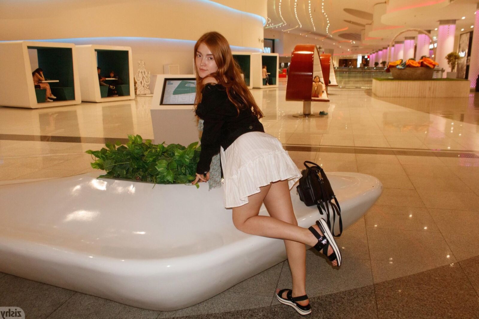 Zishy Jia Lissa Le Cinabon russe (NN)