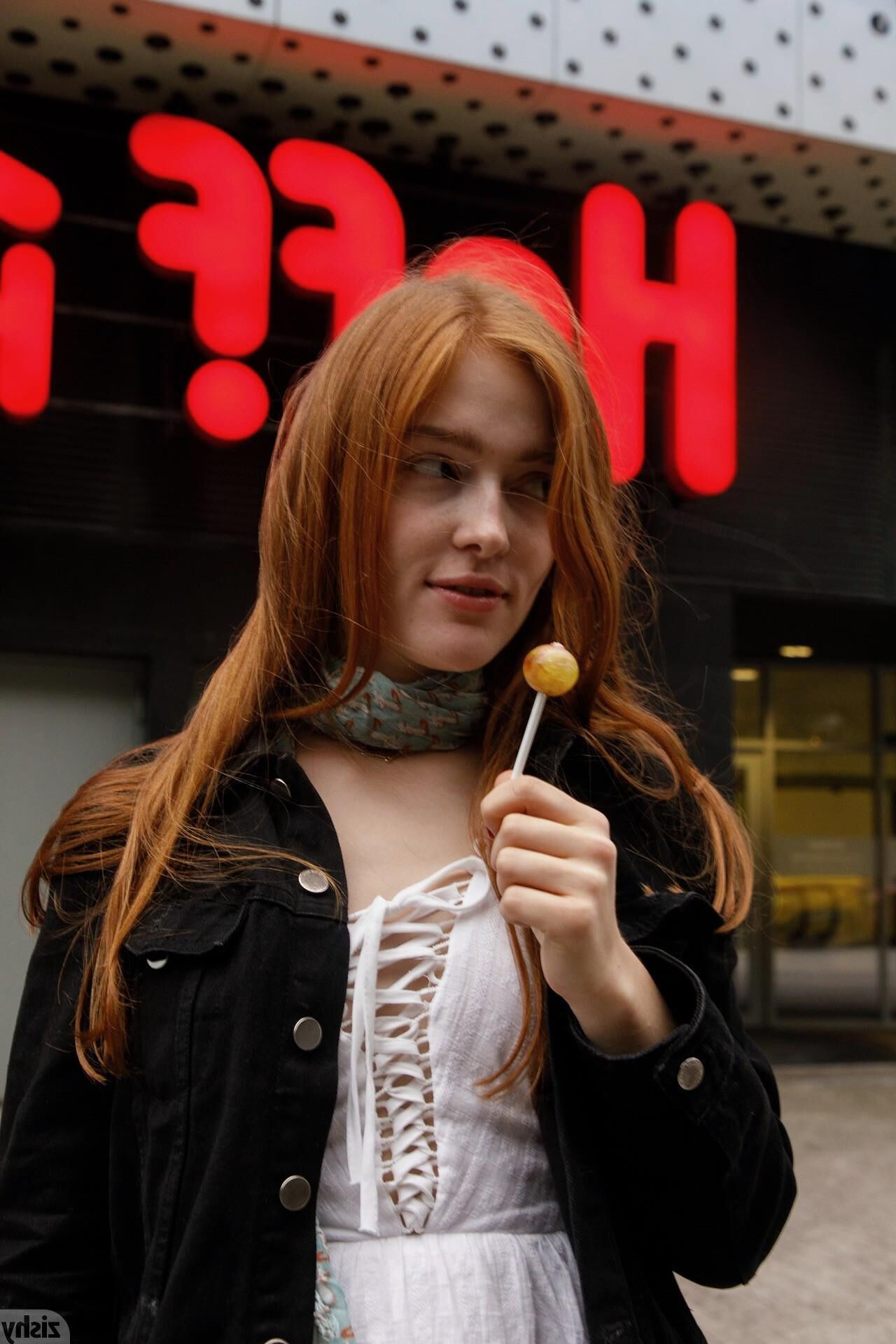 Zishy Jia Lissa Le Cinabon russe (NN)