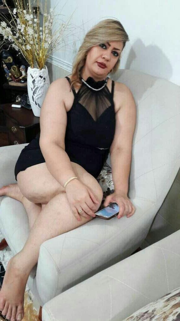 femme excitée iranienne