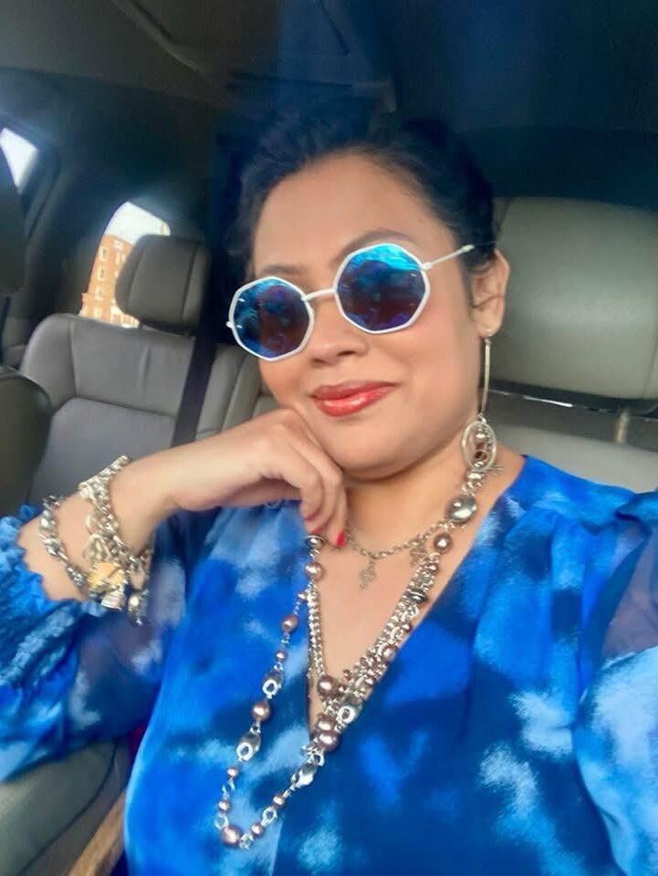 Lolly Bengali More Mahbuba a besoin d'attention
