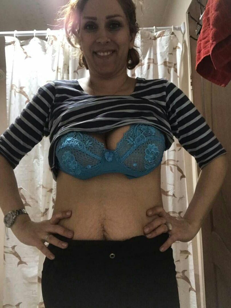 femme excitée iranienne