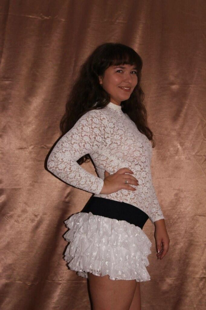 Une fille russe dans un body voir a besoin d'une évaluation