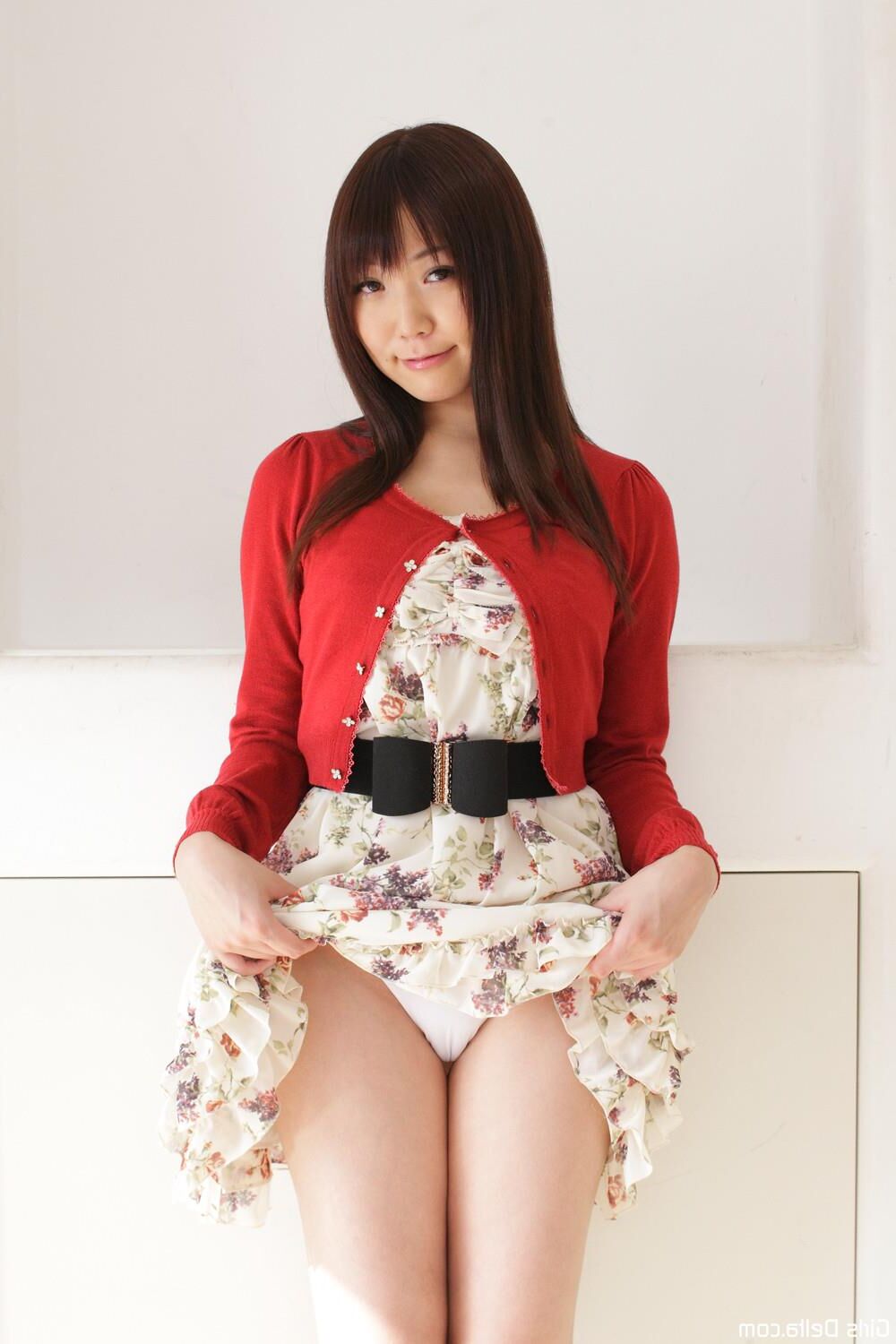 Asiatische Schönheiten Shiho M zum ersten Mal nackt