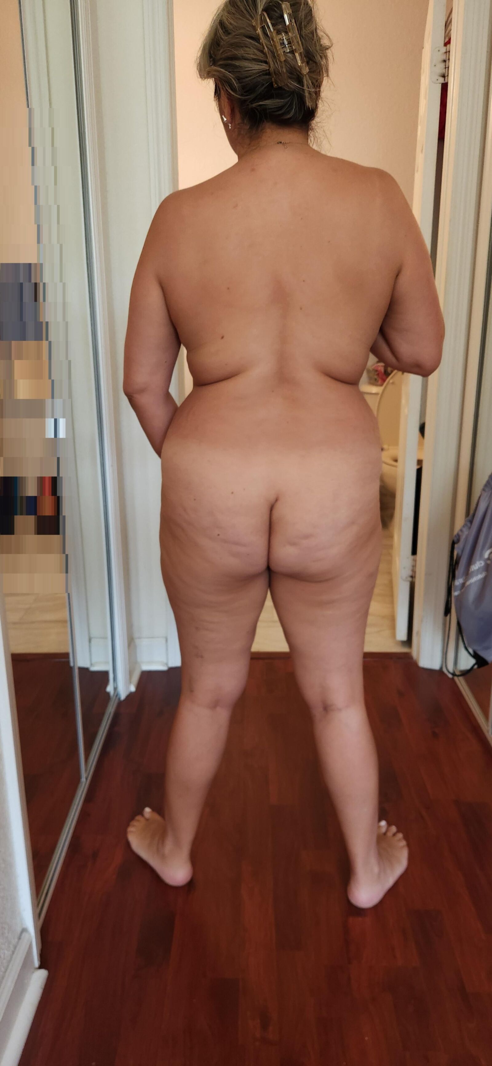 Puta latina do corpo mamãe flácida