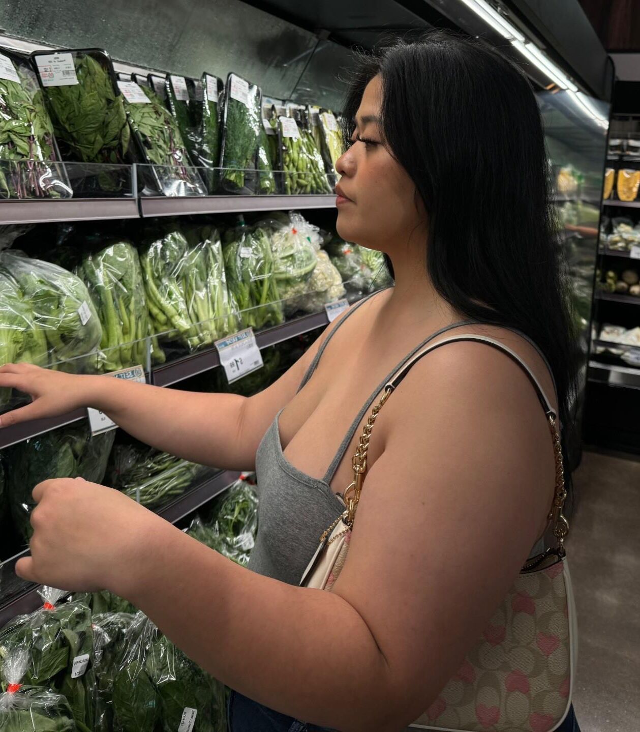 Bun Bo Bae Big Booty Asian