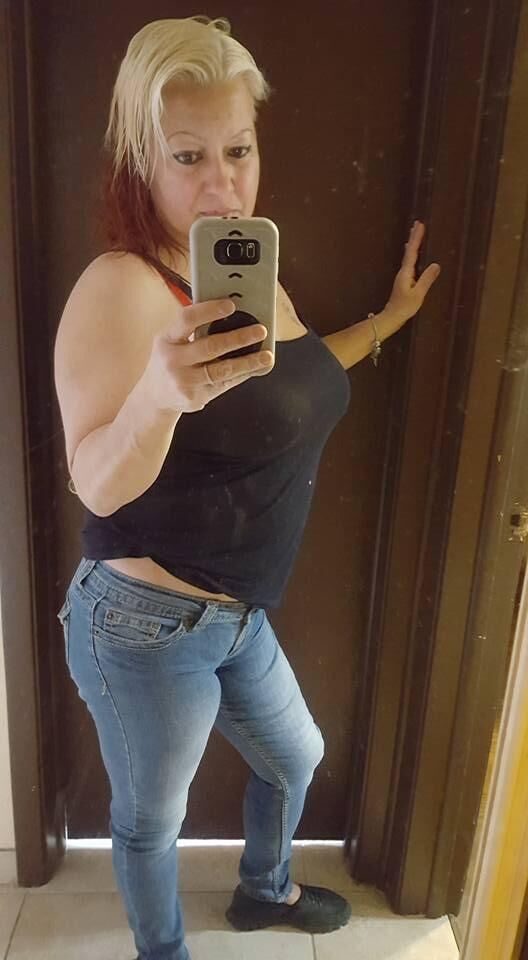 Sexy Mature Latina