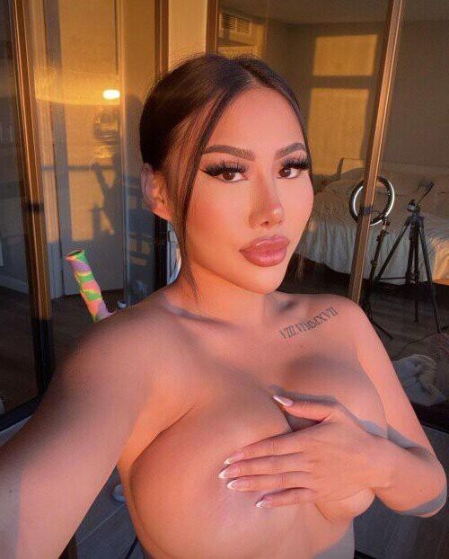 Asian girl hot