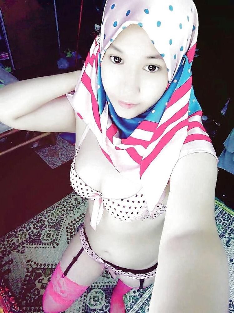 マレーシアのアマチュアの女の子の一部