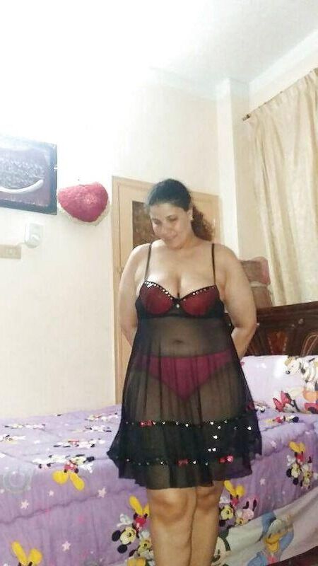 arabian home whore