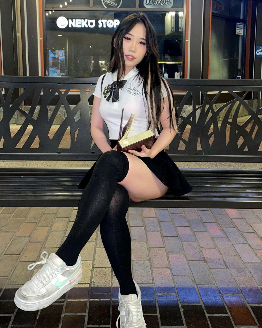 The Pinnacle of Asian Selfies 