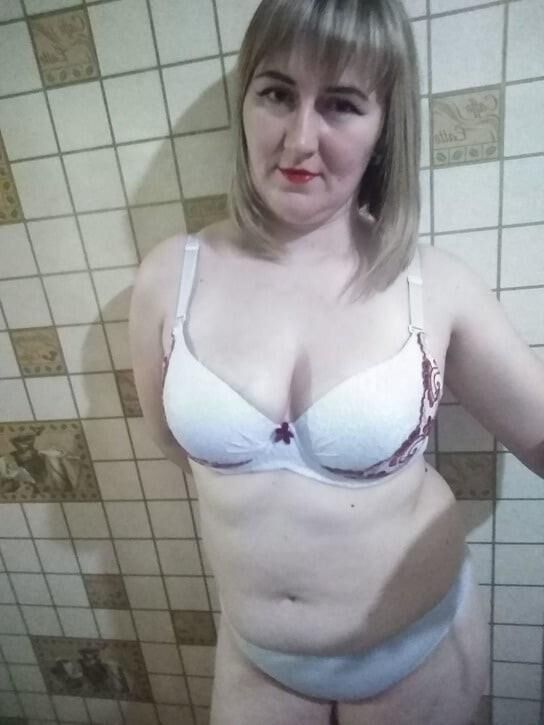 Chubby Russian milf Elena from town Miass