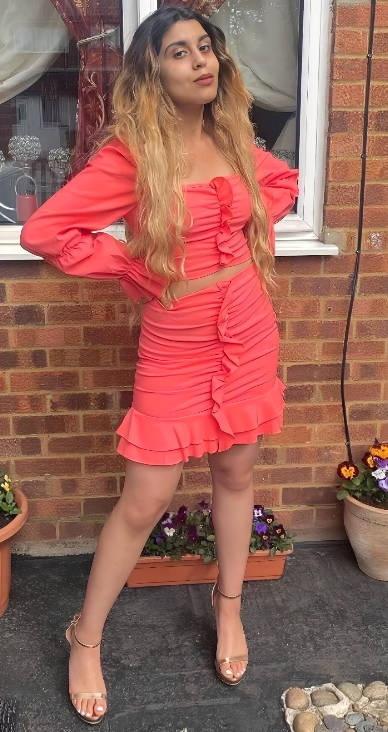 Paki sluts who wants more 