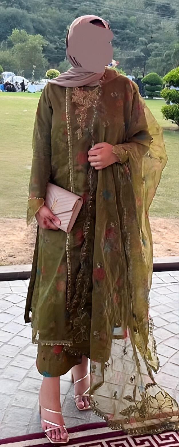 Paki sluts who wants more 