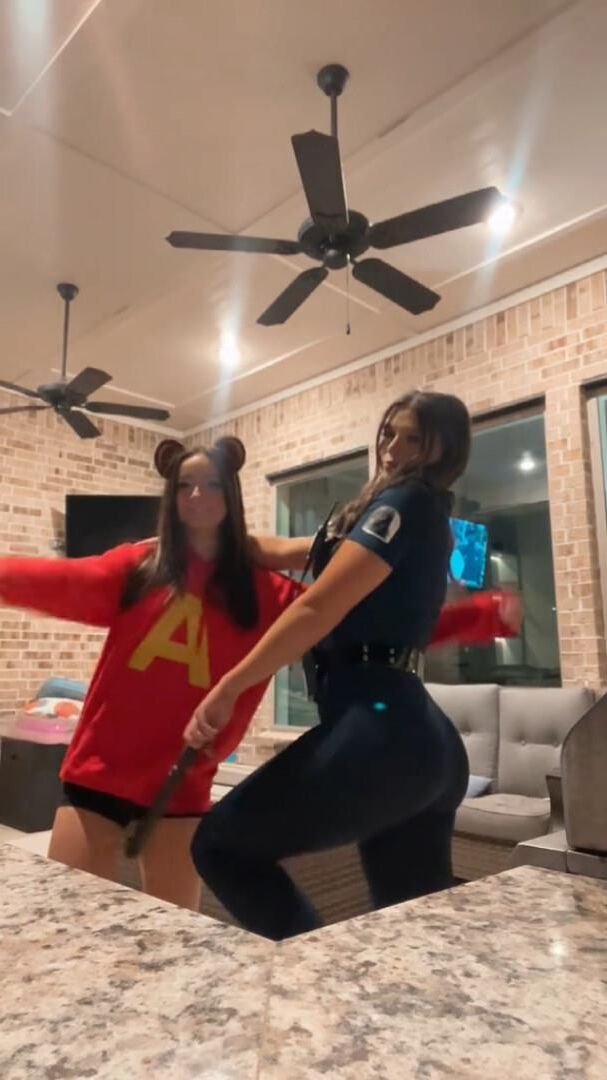 College Snowbunny Pawg pour BBC: Emma H