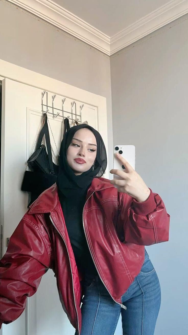 Hot Hijabis #