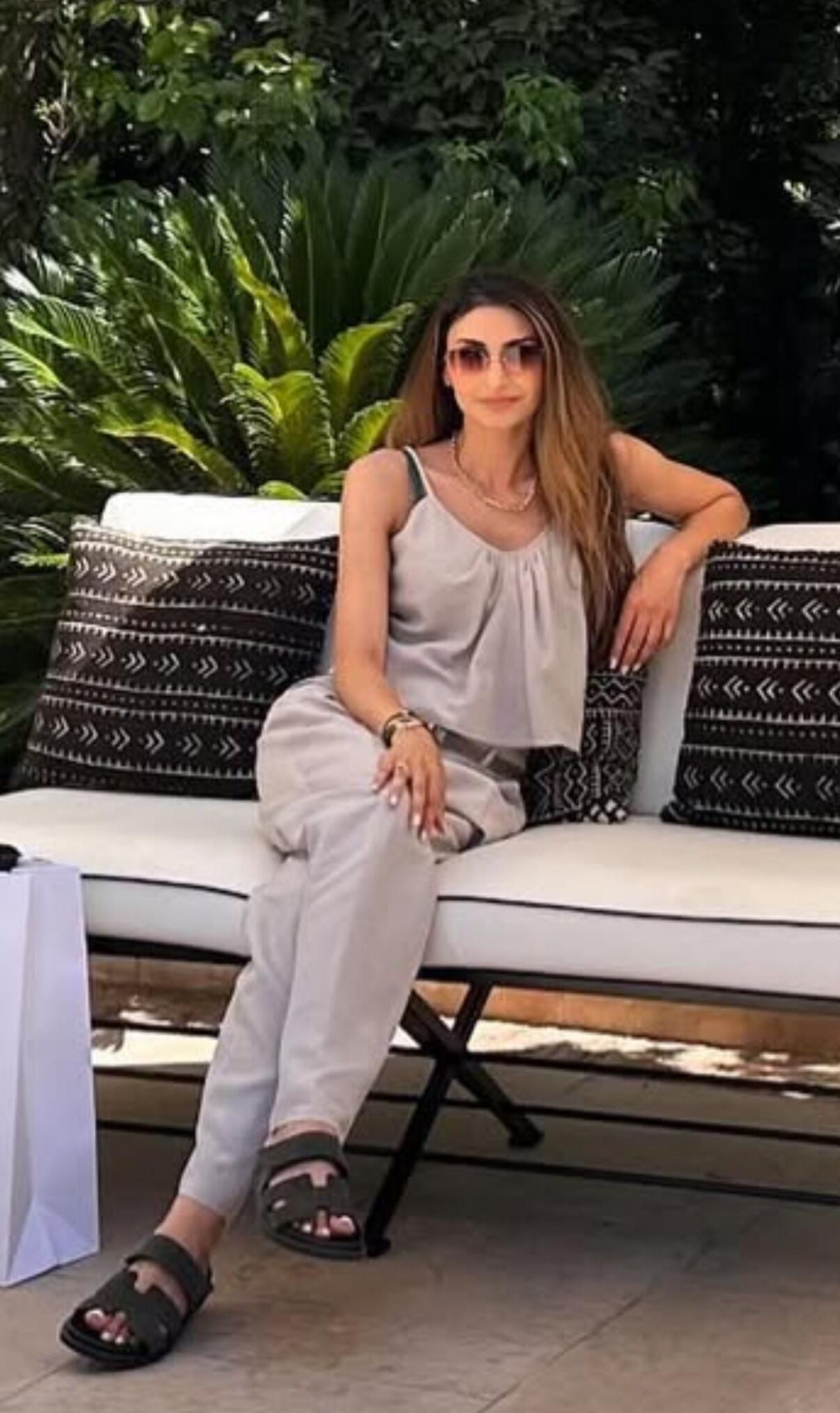 Hot Arab with long legs