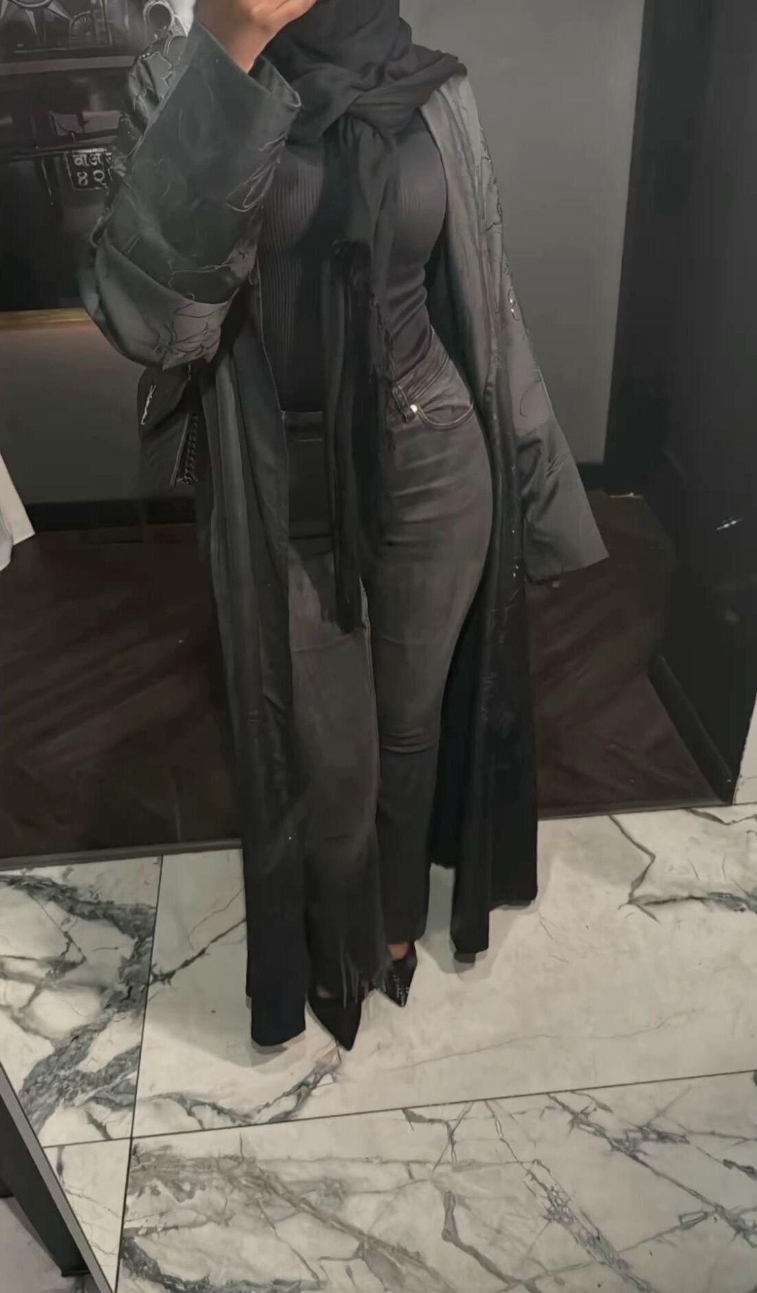 Curvy hijabi slut