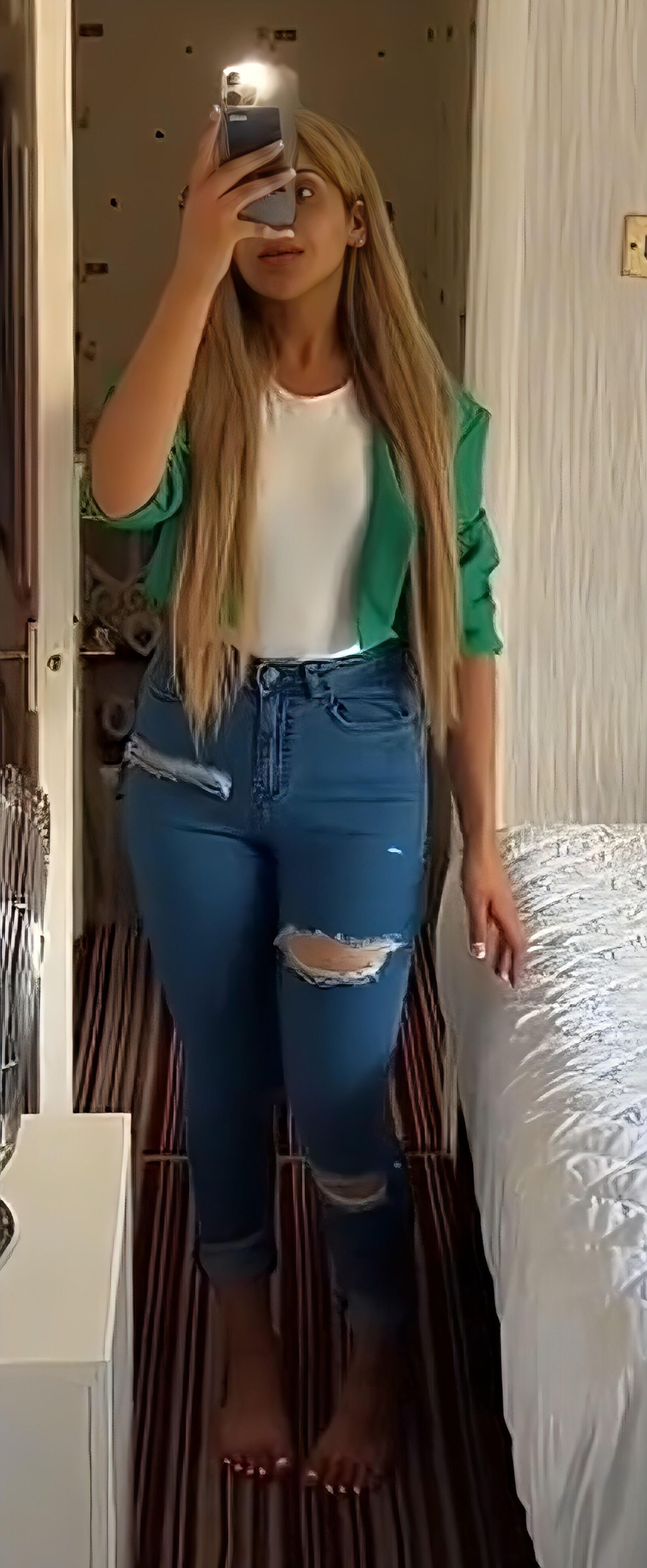 Paki sluts who wants more 