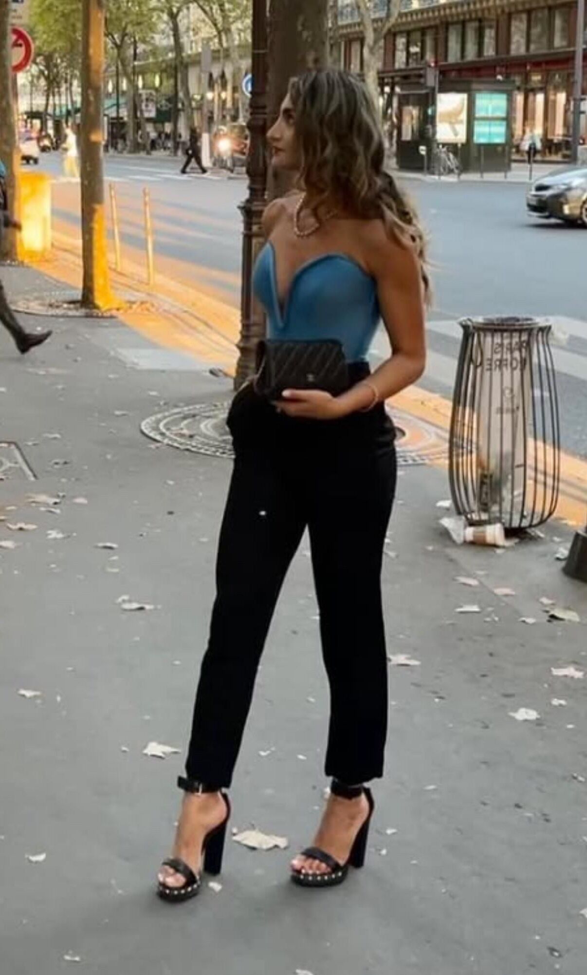 Hot Arab with long legs
