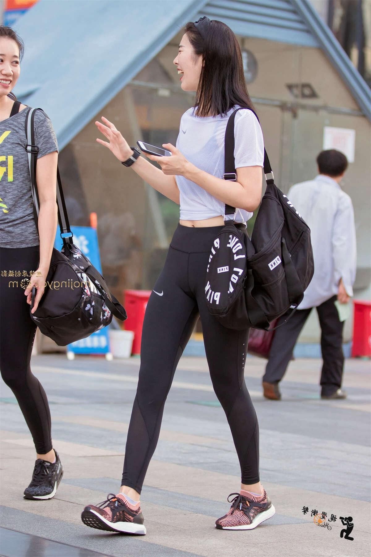 Asian Street Beauty