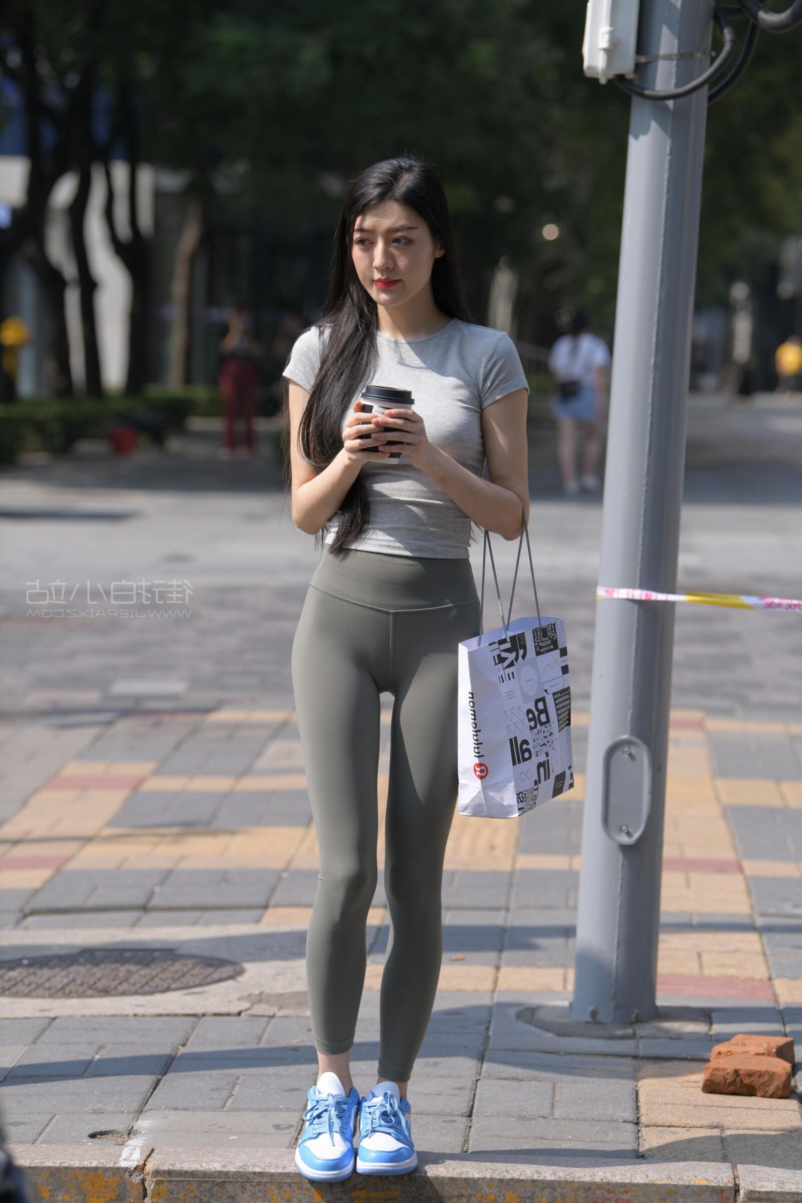 Asian Street Beauty