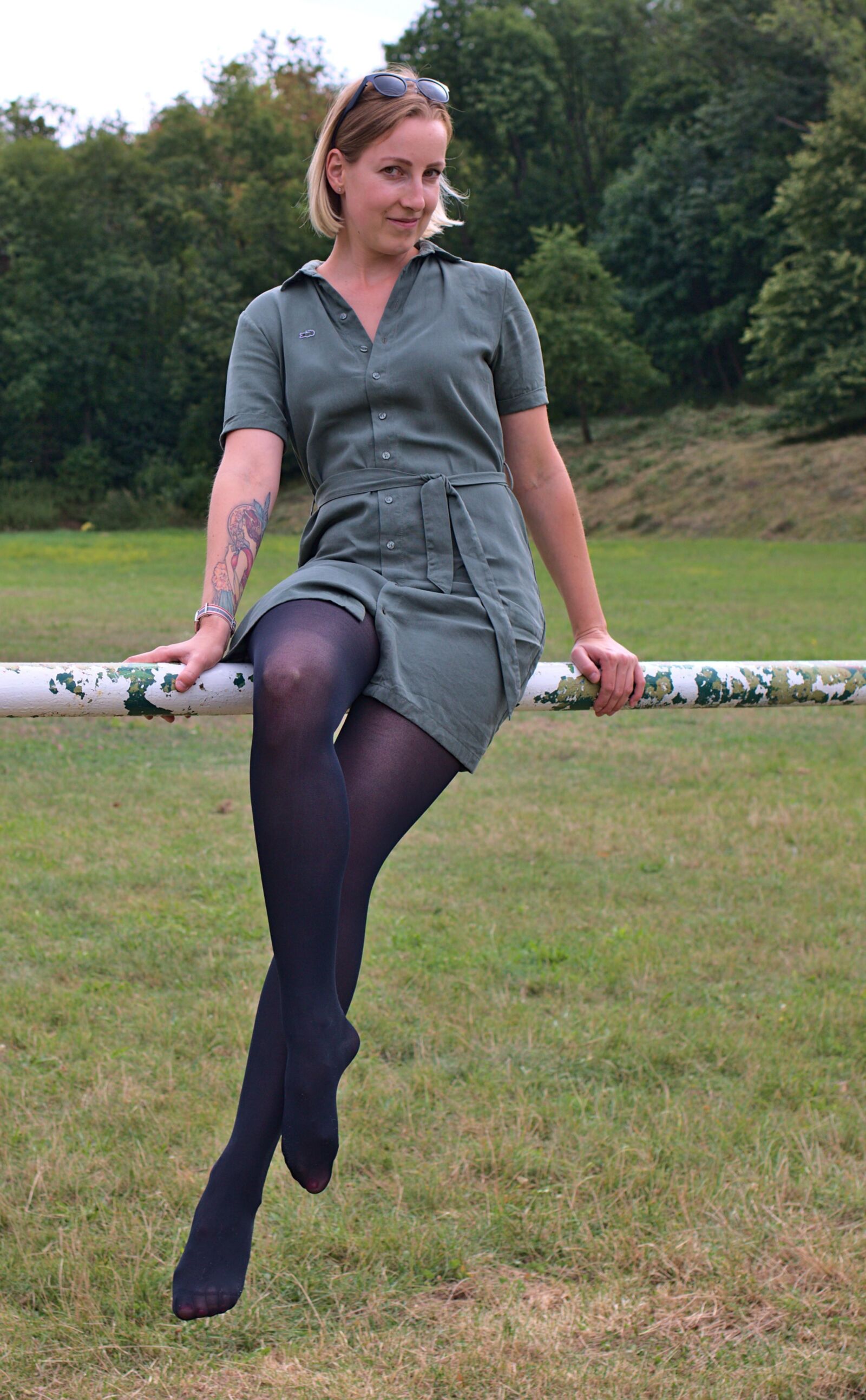 Real Life Pantyhosed MILFs Other Guys Women
