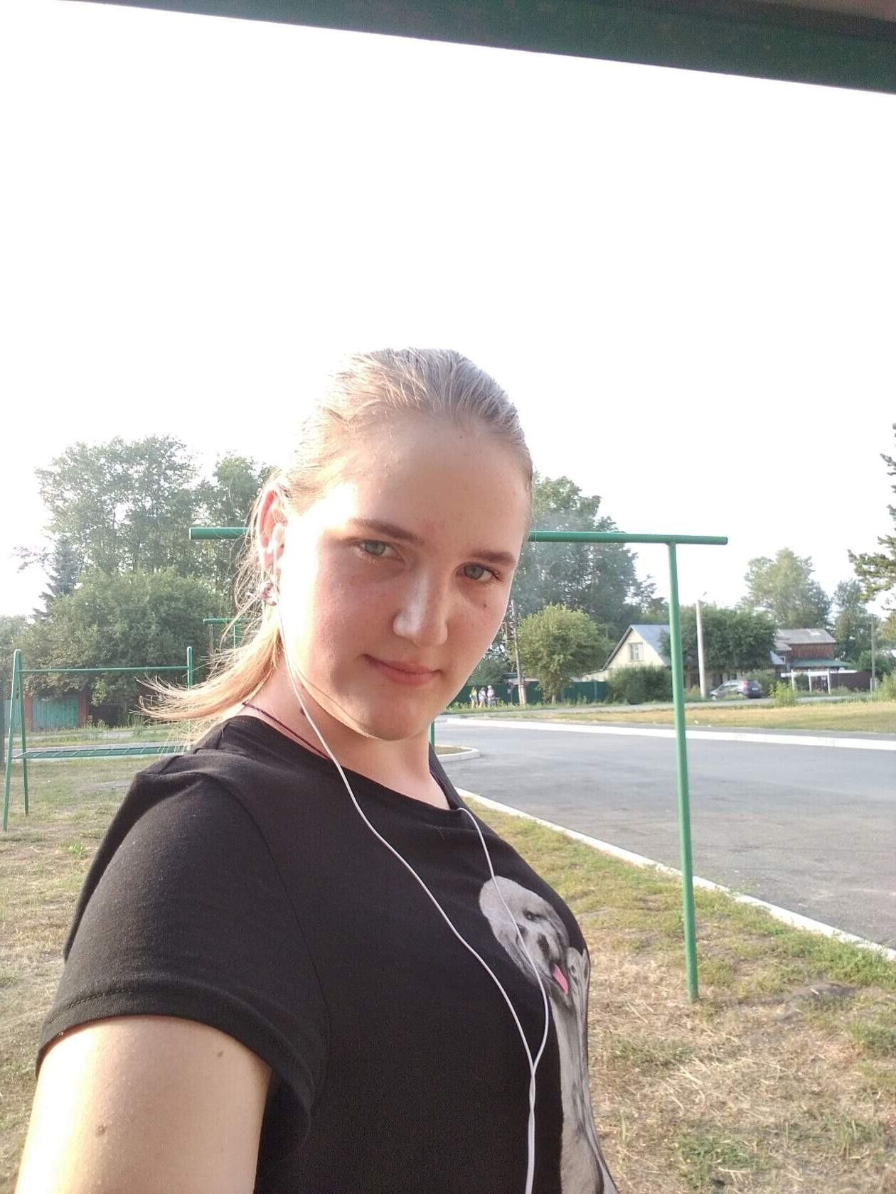 Jovens Russian Dasha's From Ishyn Primeiros passos na maturidade