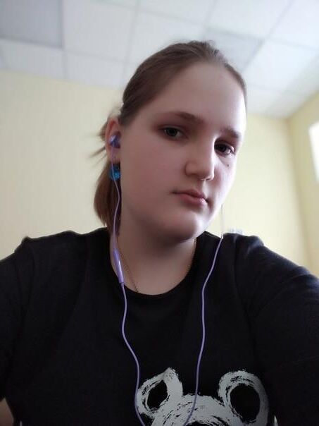 Jovens Russian Dasha's From Ishyn Primeiros passos na maturidade
