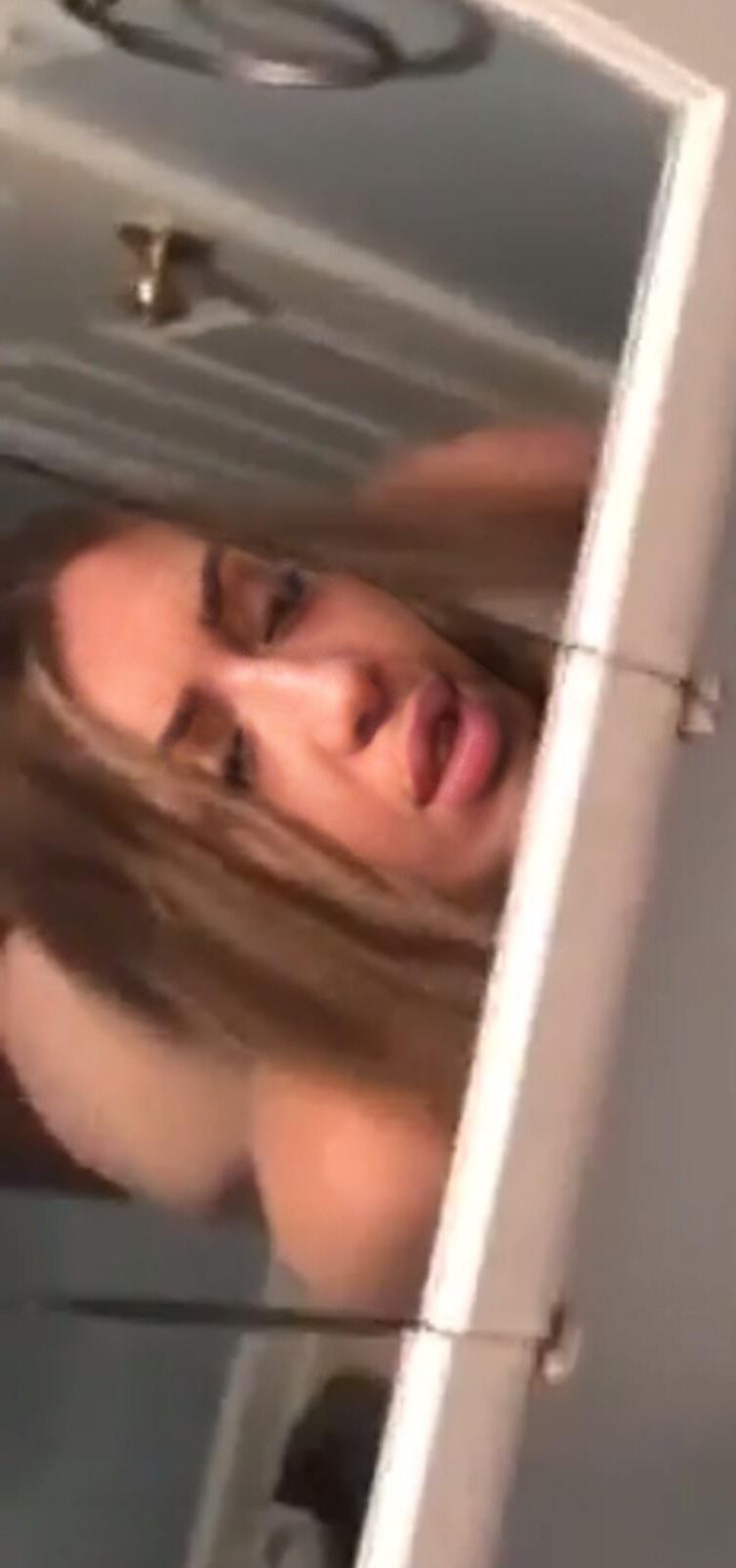 Indischer NRI Simran