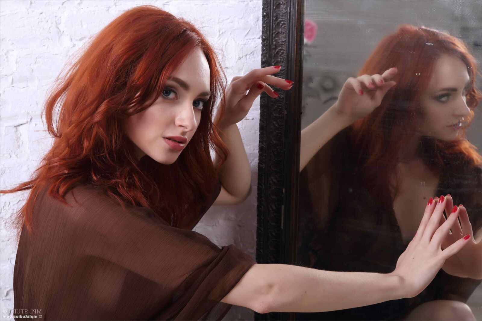 Mplstudios Zhanna Ablenkung