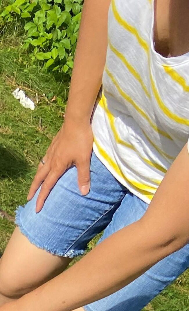Asian Downblouse findet