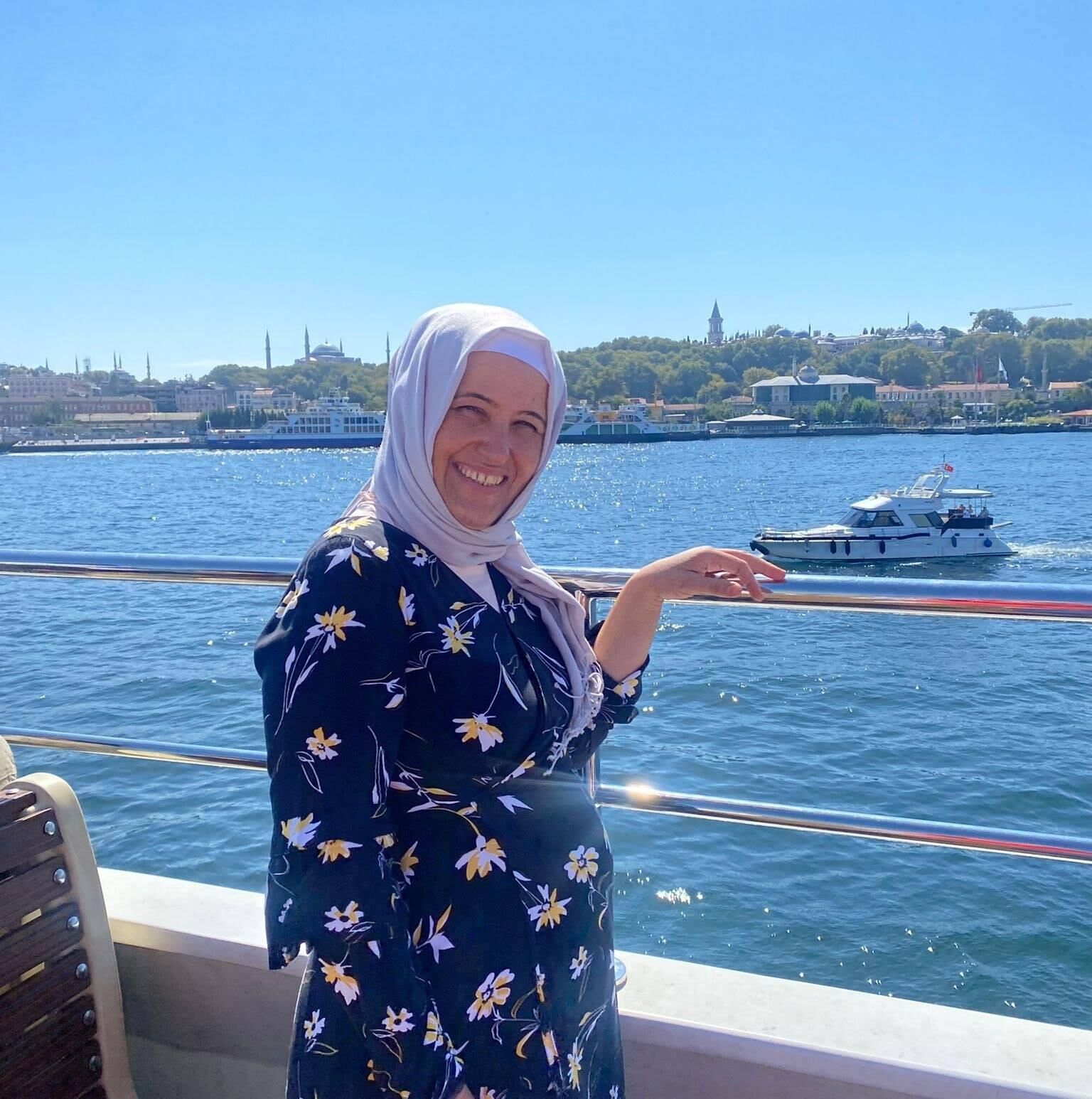 TURKISH SEXY HIJAB 