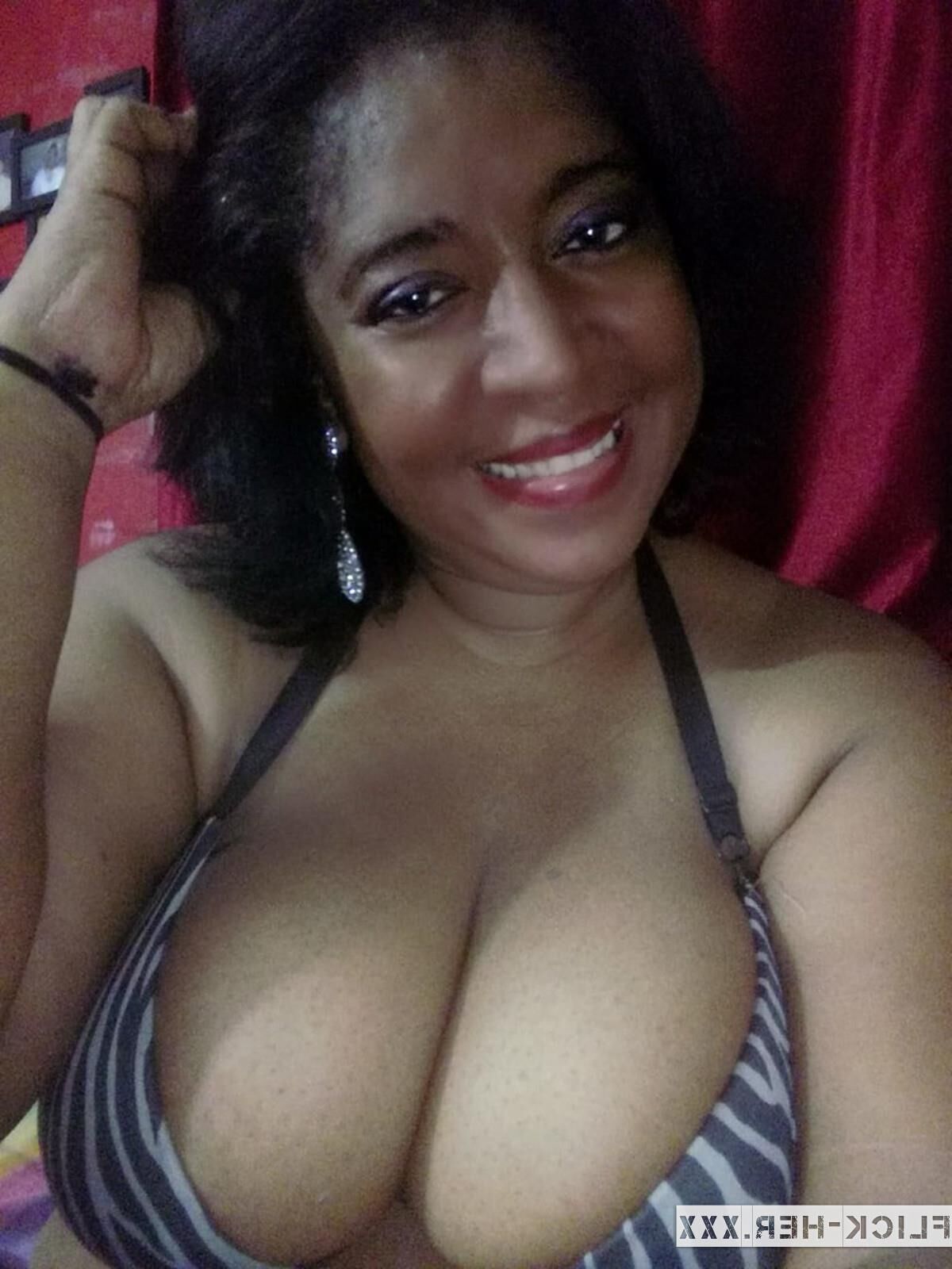 Latinas Big Tits