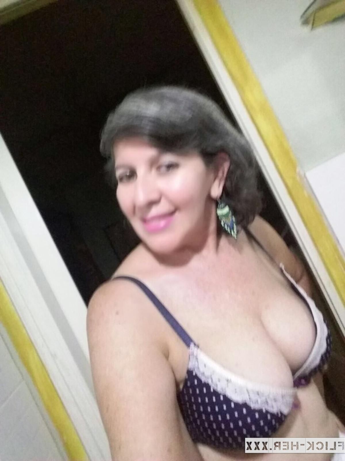 Latinas Big Tits