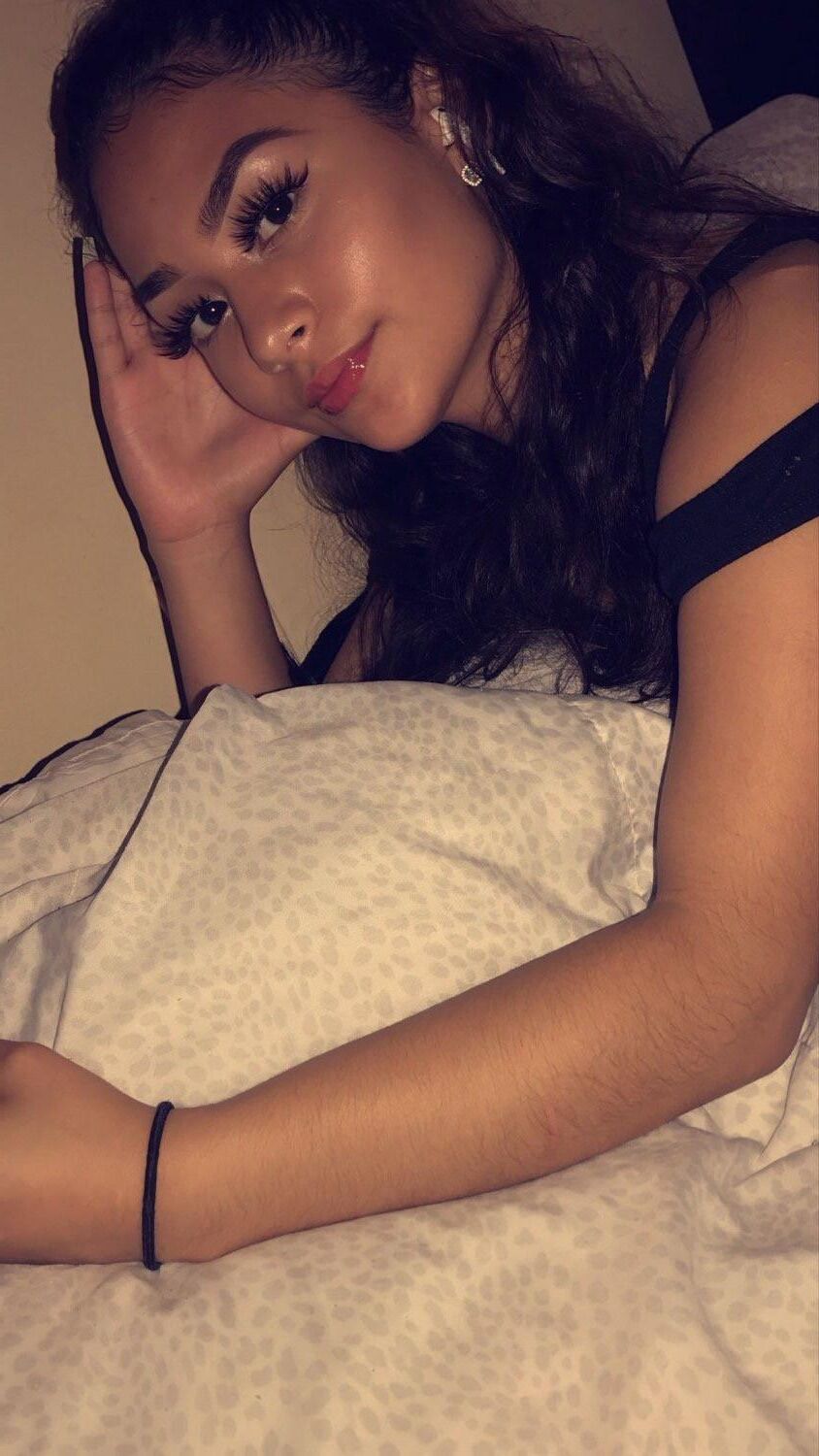Latina webslut sofia flores homemade nudes exposed
