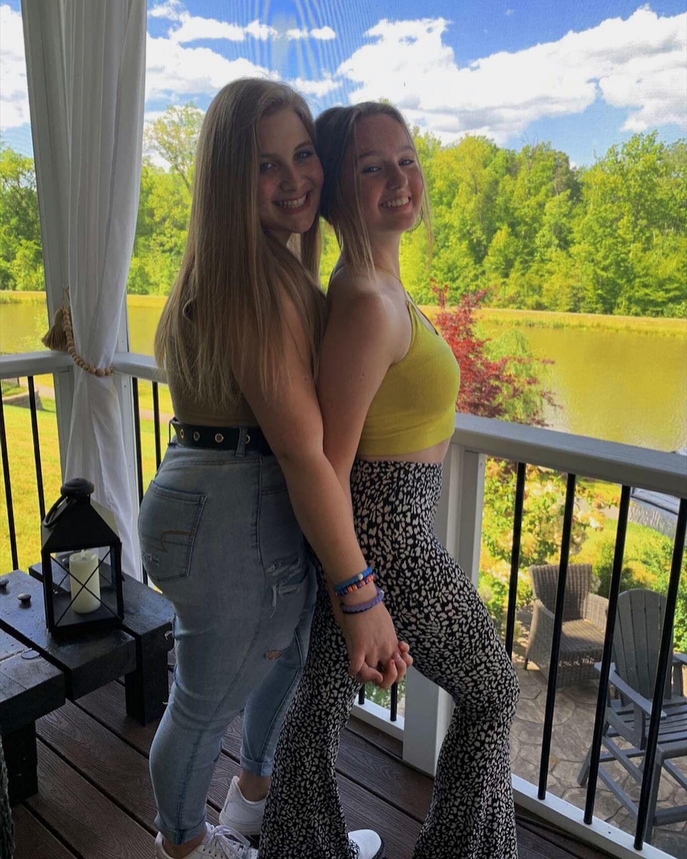  College Snowbunny PAWG for BBC: Halynn