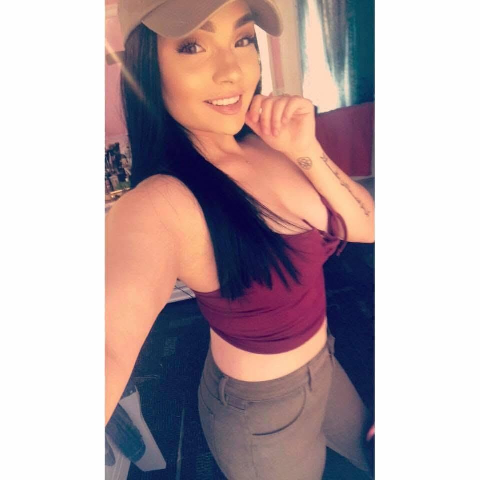 Sexy Latina Girlfriend For Tributes