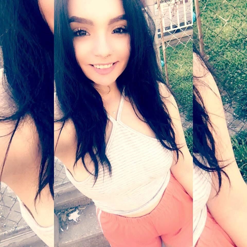 Sexy Latina Girlfriend For Tributes