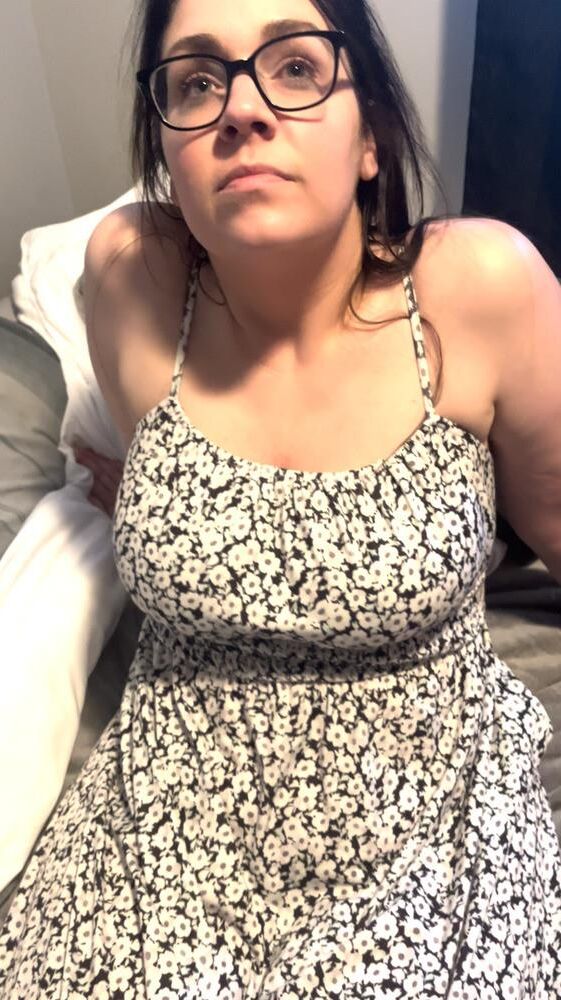 Black Men Only Please Looking for bull for wife
