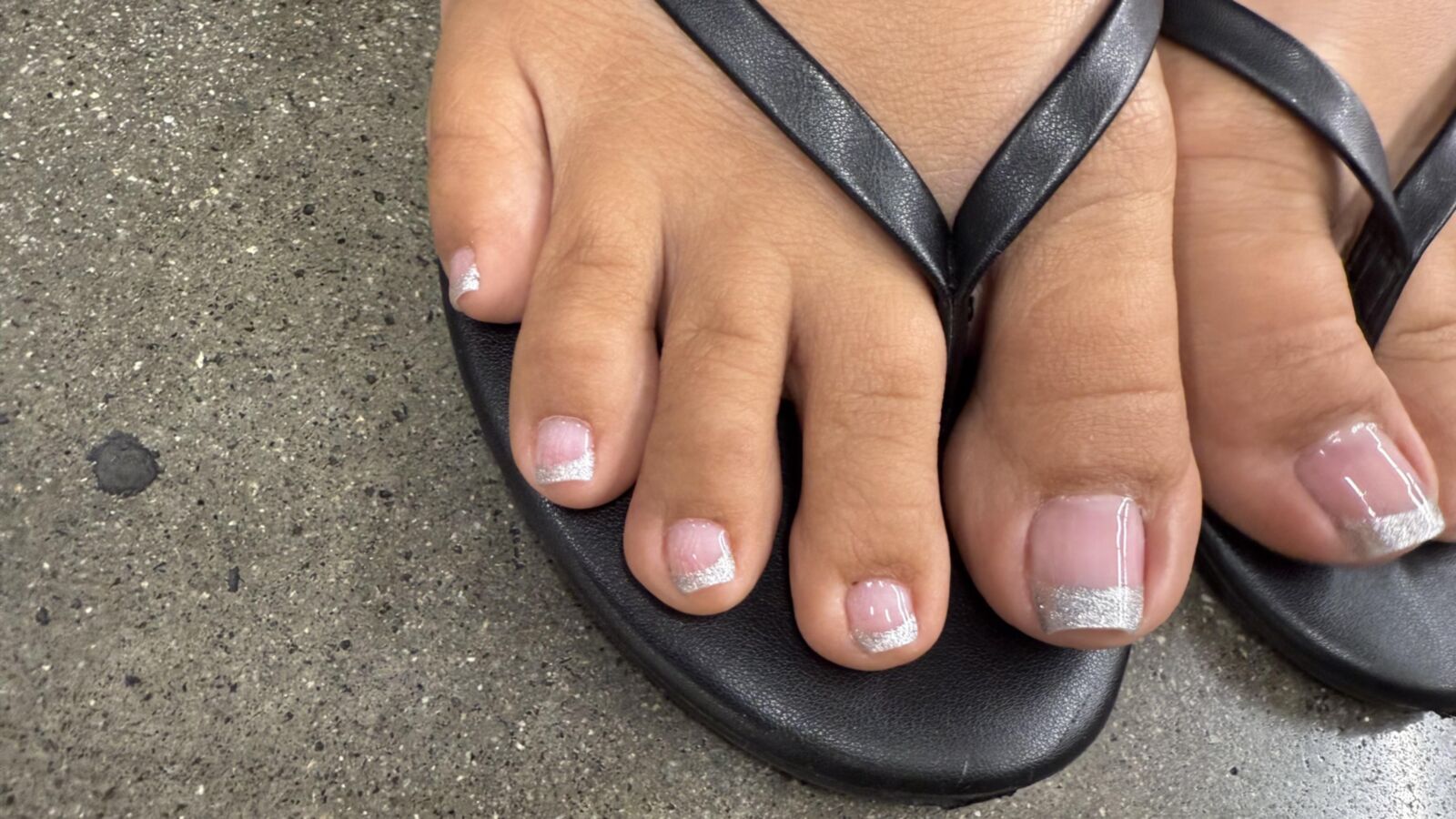 Latina FrenchTip Pedicures