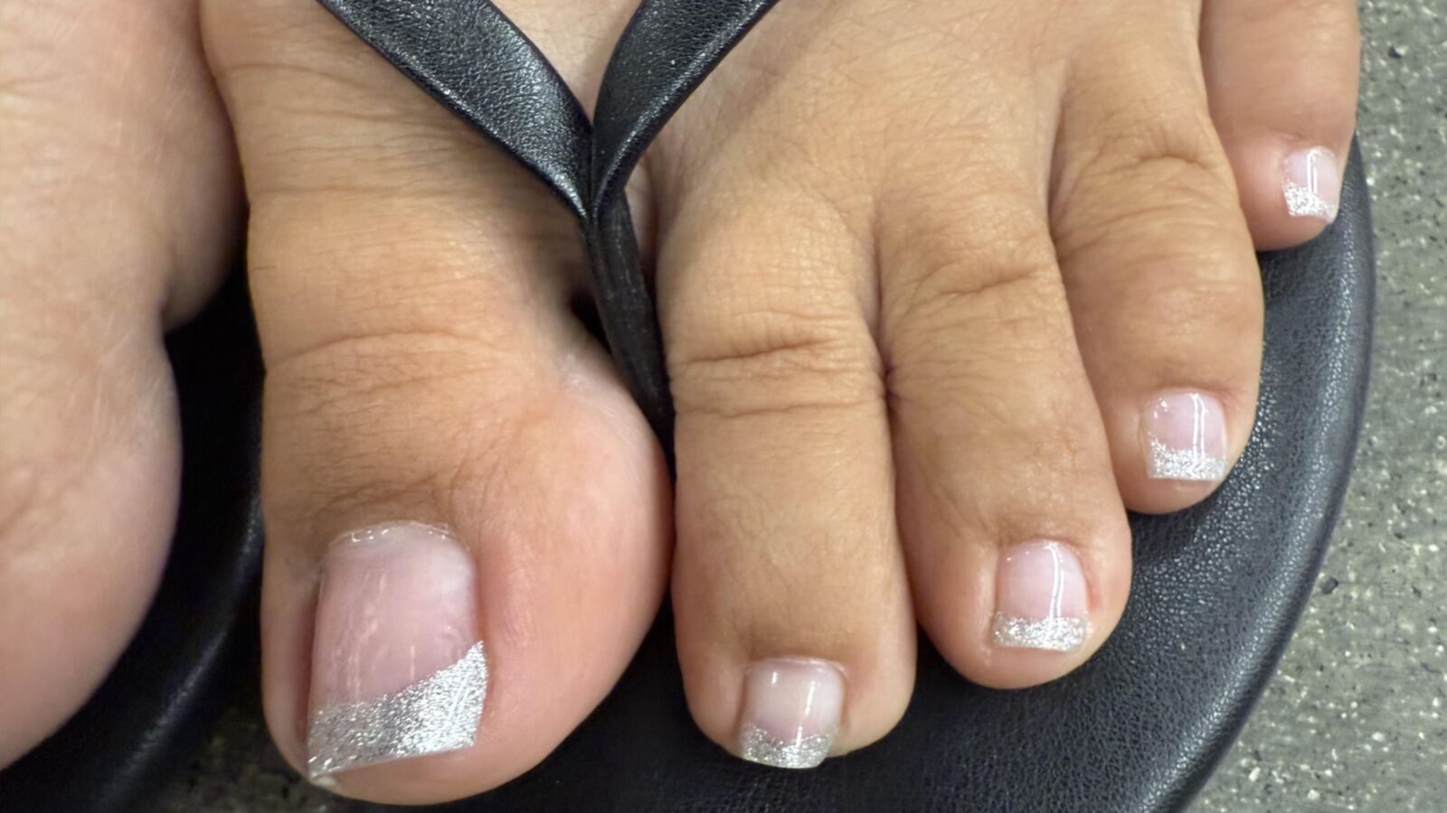 Latina FrenchTip Pedicures